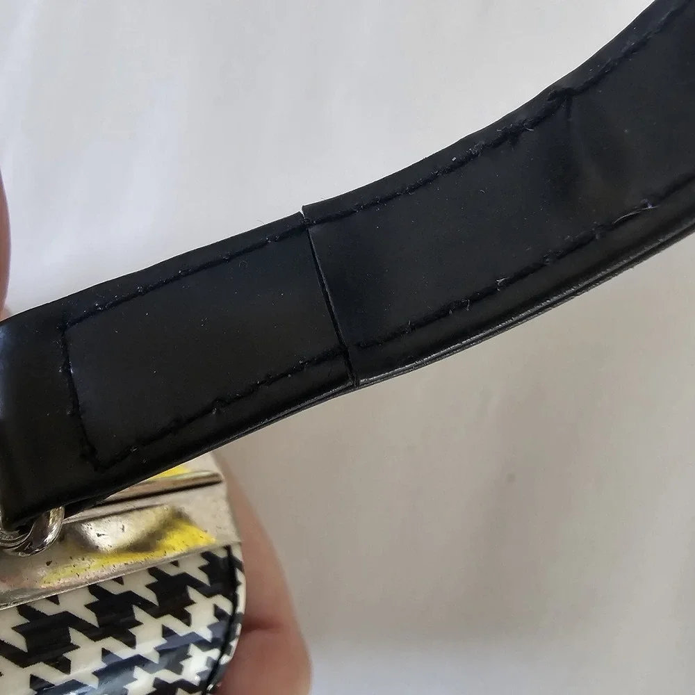 Vintage Style Houndstooth Kiss Lock Handbag Black White Cylinder Top Handle‎ Bag